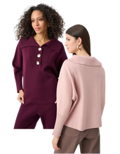 Load image into Gallery viewer, JOSEPH RIBKOFF Loose Fit Sweater
