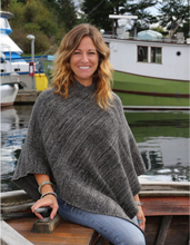 Load image into Gallery viewer, POLLEN Sweater Poncho
