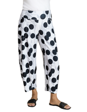 Load image into Gallery viewer, SYMPLI Spot On Narrow Lantern Pant
