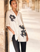 Load image into Gallery viewer, FRANK LYMAN Flower Blouse
