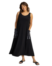 Load image into Gallery viewer, SYMPLI Flare Dress Cecily Black
