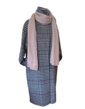 Load image into Gallery viewer, VAN KUKIL (Belgium) Cashmere Scarf
