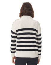 Load image into Gallery viewer, MOUSQUETON LanLean Sweater
