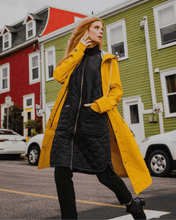 Load image into Gallery viewer, MERNINI RAINCOAT - Long Liner/Vest - Black
