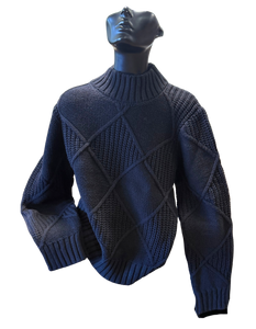 DOLCEZZA - Cable Sweater