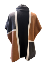 Load image into Gallery viewer, MARBLE FASHION (Scotland) Cape
