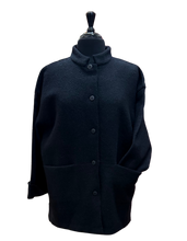 Load image into Gallery viewer, MANSTED Bona Short Coat
