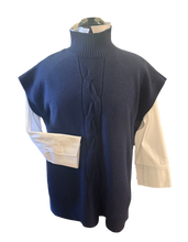 Load image into Gallery viewer, MARIE DE LA LUNE - Vest
