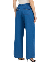 Load image into Gallery viewer, FOXCROFT Blaire Pants
