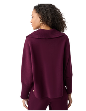 Load image into Gallery viewer, JOSEPH RIBKOFF Loose Fit Sweater

