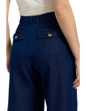 Load image into Gallery viewer, FOXCROFT Blaire Pants
