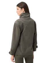 Load image into Gallery viewer, JOSEPH RIBKOFF  Sparkly Jacket

