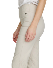 Load image into Gallery viewer, LAURIE Betty Regular Pants
