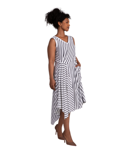 SYMPLI  Sleeveless Slant Pocket Dress D Print