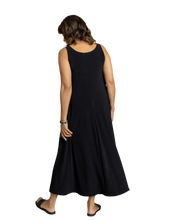 Load image into Gallery viewer, SYMPLI Flare Dress Cecily Black
