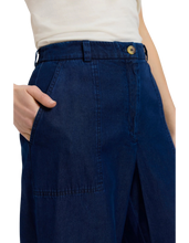Load image into Gallery viewer, FOXCROFT Blaire Pants
