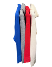 Load image into Gallery viewer, MARIE DE LA LUNE - Turtle Neckk Sweater
