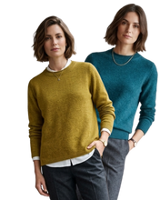 Load image into Gallery viewer, MANSTED Zonora Sweater

